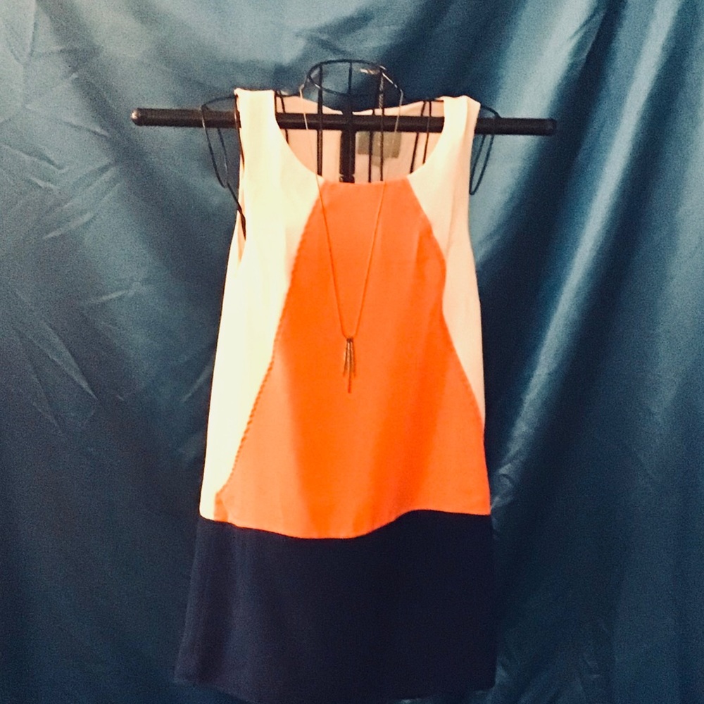 Women’s dress